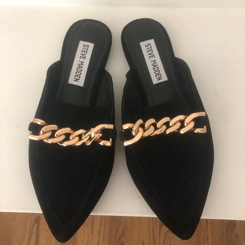 New Steve Madden black suede mules